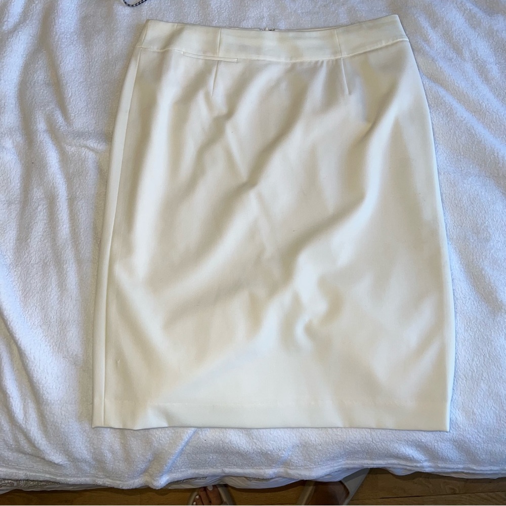 Calvin Klein cream pencil skirt